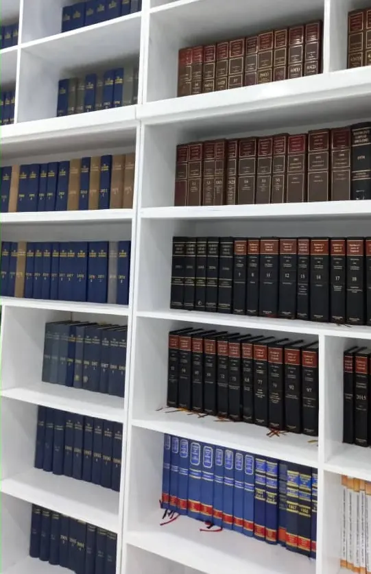 Bound law reports on library shelves